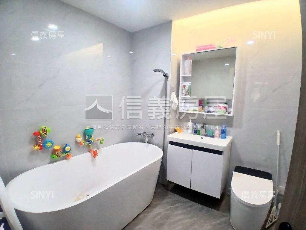 蘆洲精美小屋三樓房屋室內格局與周邊環境