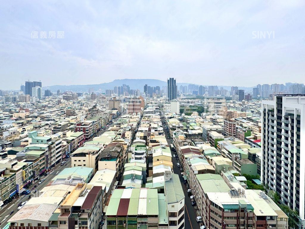 全新高醫採光景觀三房車位房屋室內格局與周邊環境