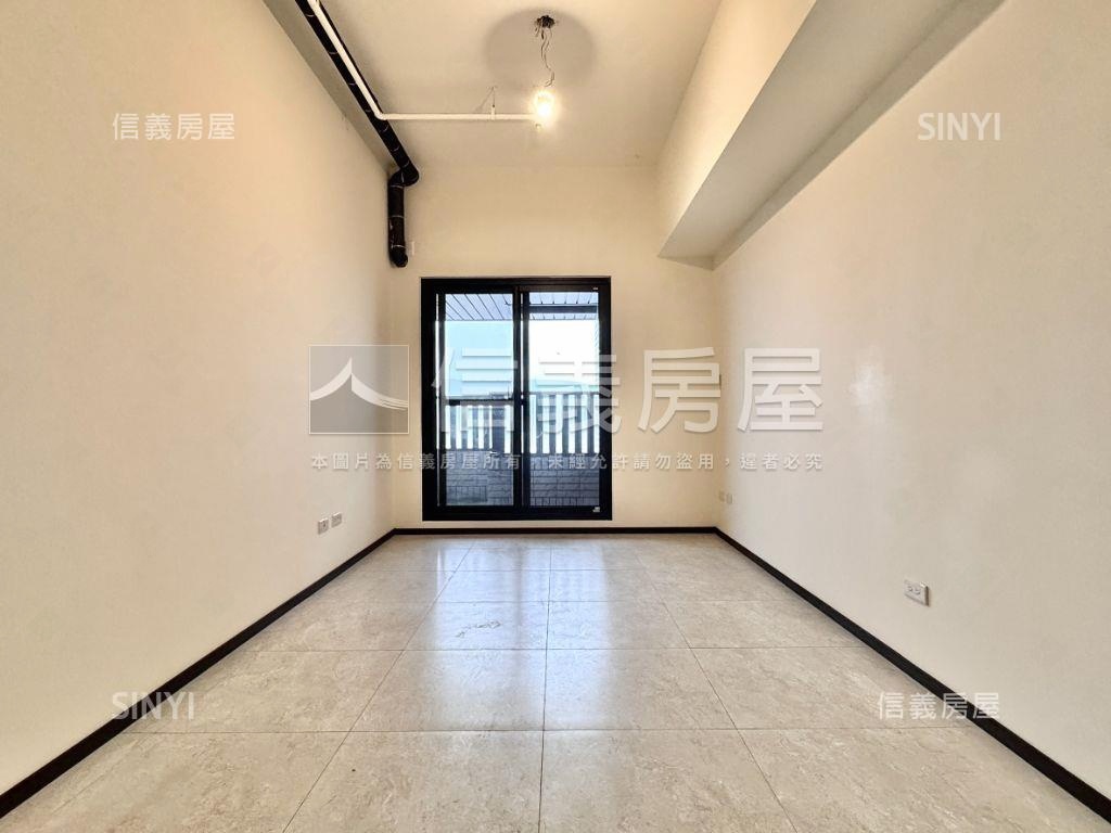 全新高醫採光景觀三房車位房屋室內格局與周邊環境