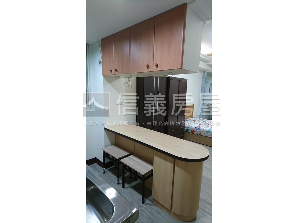 長庚麗晶雙套房房屋室內格局與周邊環境