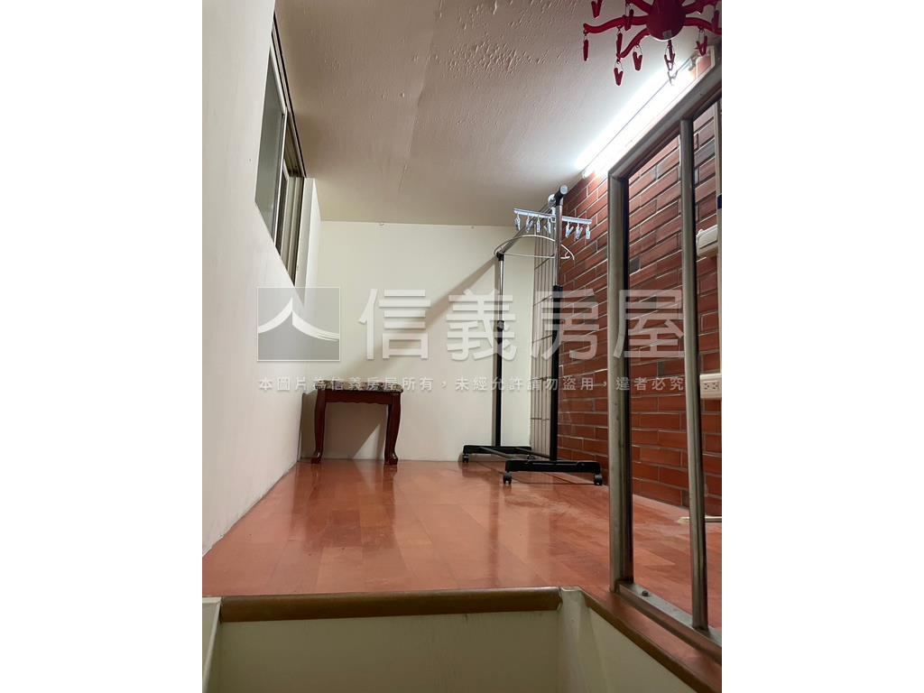 長庚麗晶雙套房房屋室內格局與周邊環境