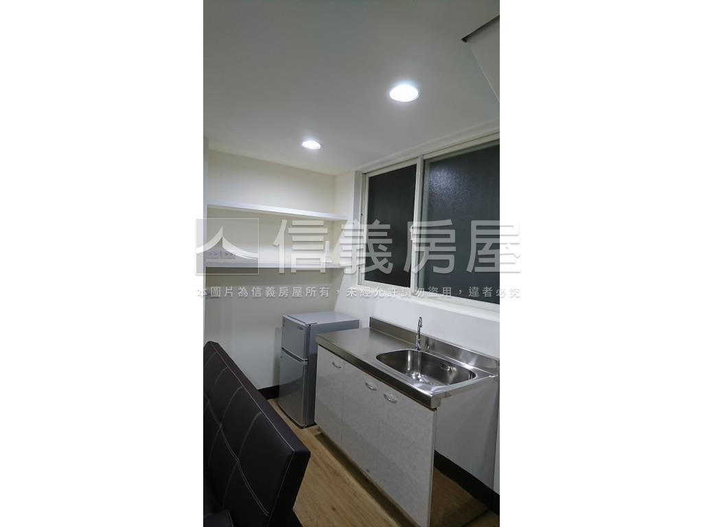 長庚麗晶雙套房房屋室內格局與周邊環境