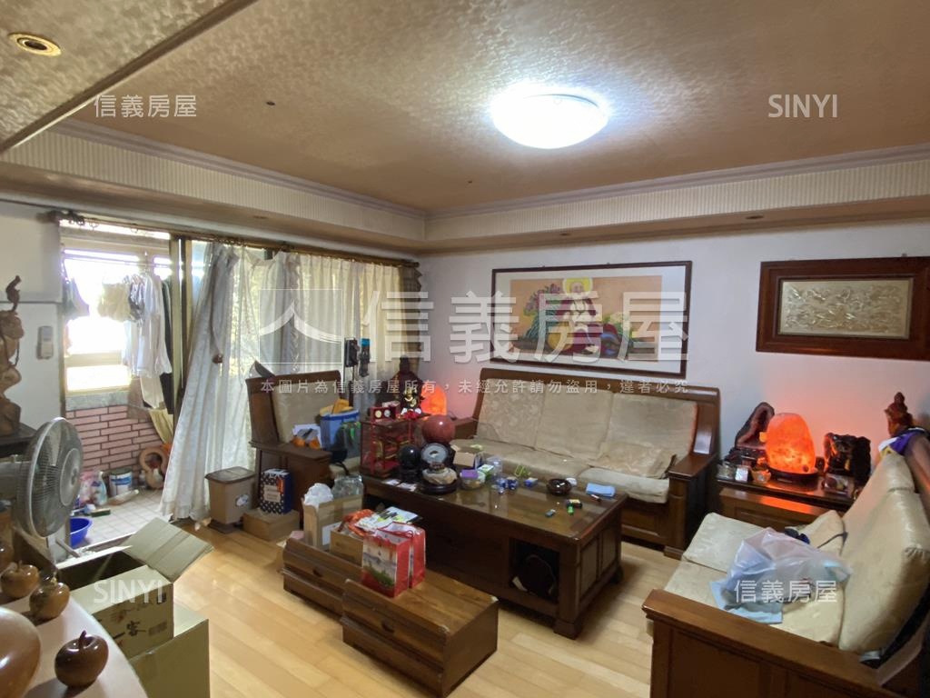 近陽明公園美３房房屋室內格局與周邊環境