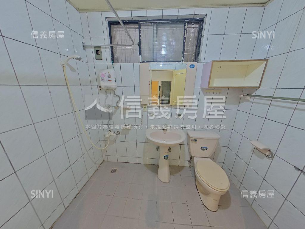 木柵萃湖邊間採光三樓房屋室內格局與周邊環境