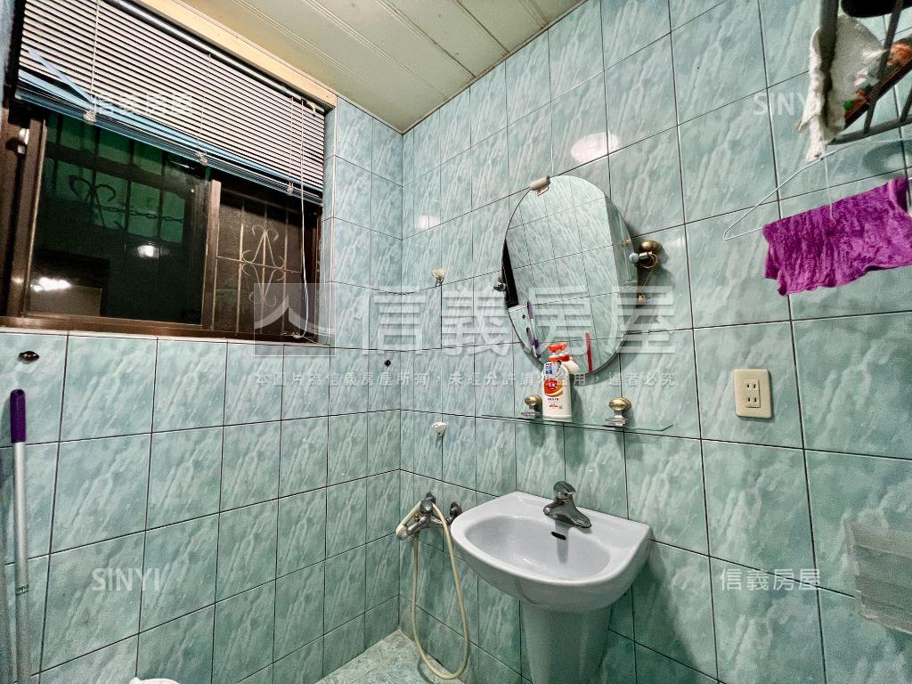 車庫庭園邊間美墅｜免上山房屋室內格局與周邊環境