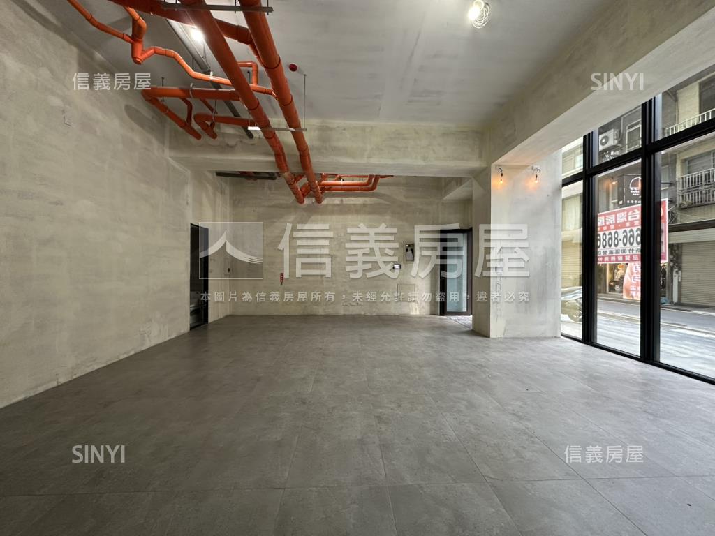 市區大面寬全新店面房屋室內格局與周邊環境