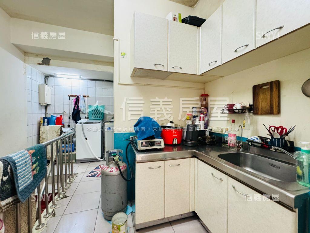 全聯對面金店面房屋室內格局與周邊環境