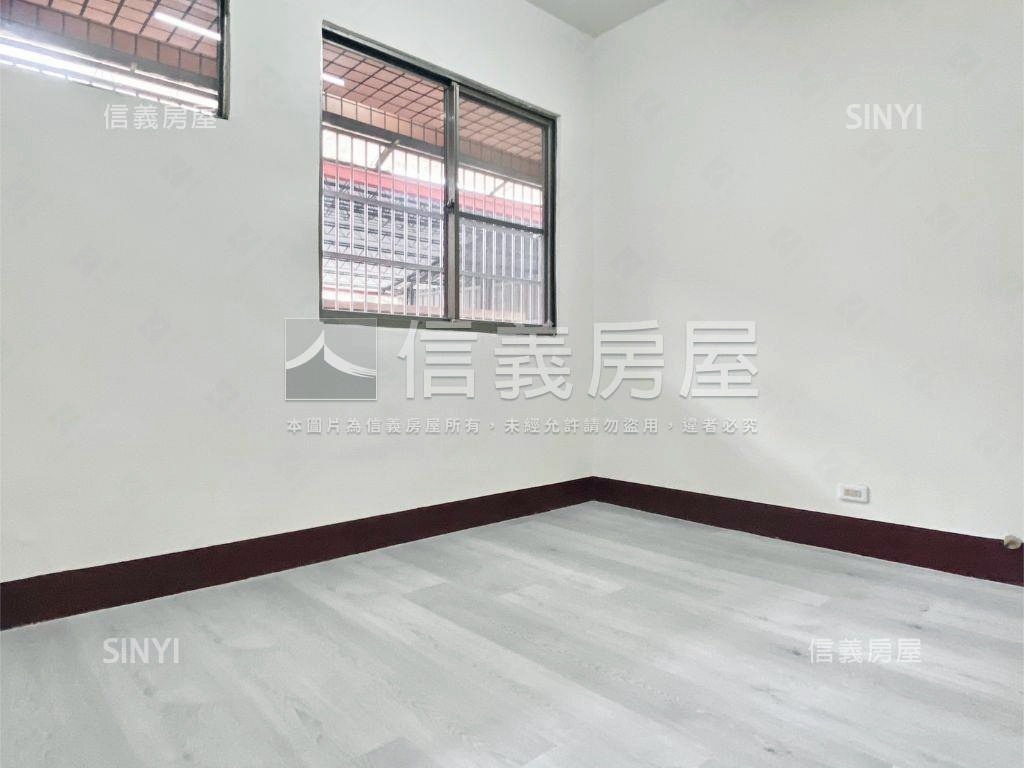 近公園屋況美三房房屋室內格局與周邊環境