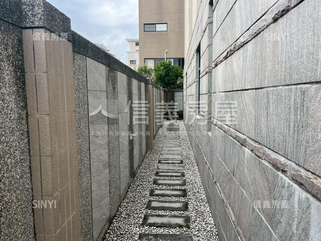 近生態公園大地坪臨路別墅房屋室內格局與周邊環境