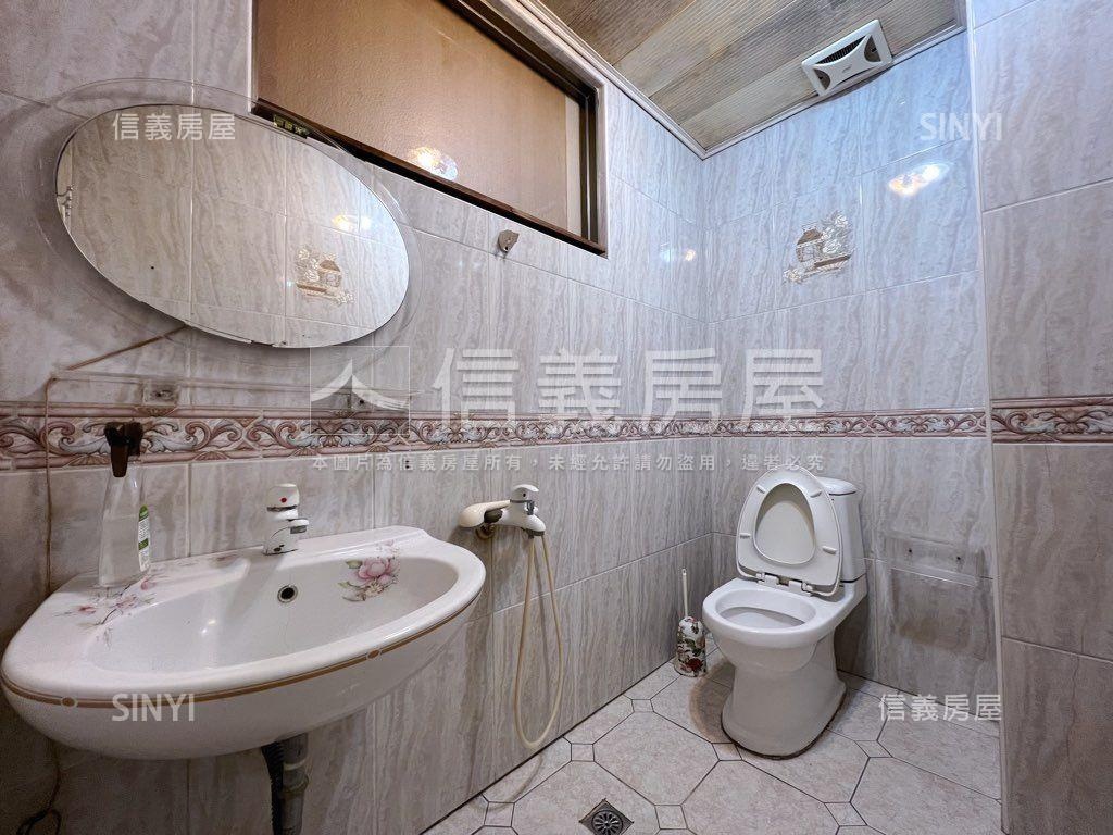 南屯臨路透天Ｂ房屋室內格局與周邊環境
