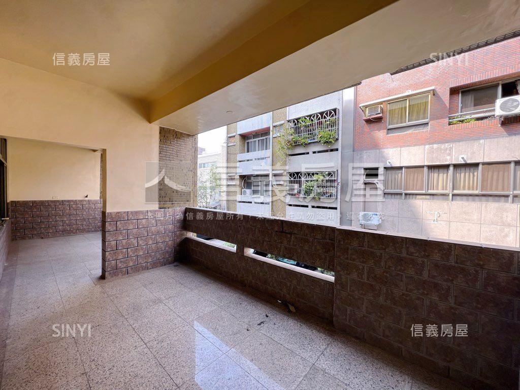 南屯臨路透天Ｂ房屋室內格局與周邊環境
