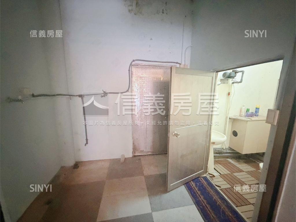 園區街１、２Ｆ大空間房屋室內格局與周邊環境