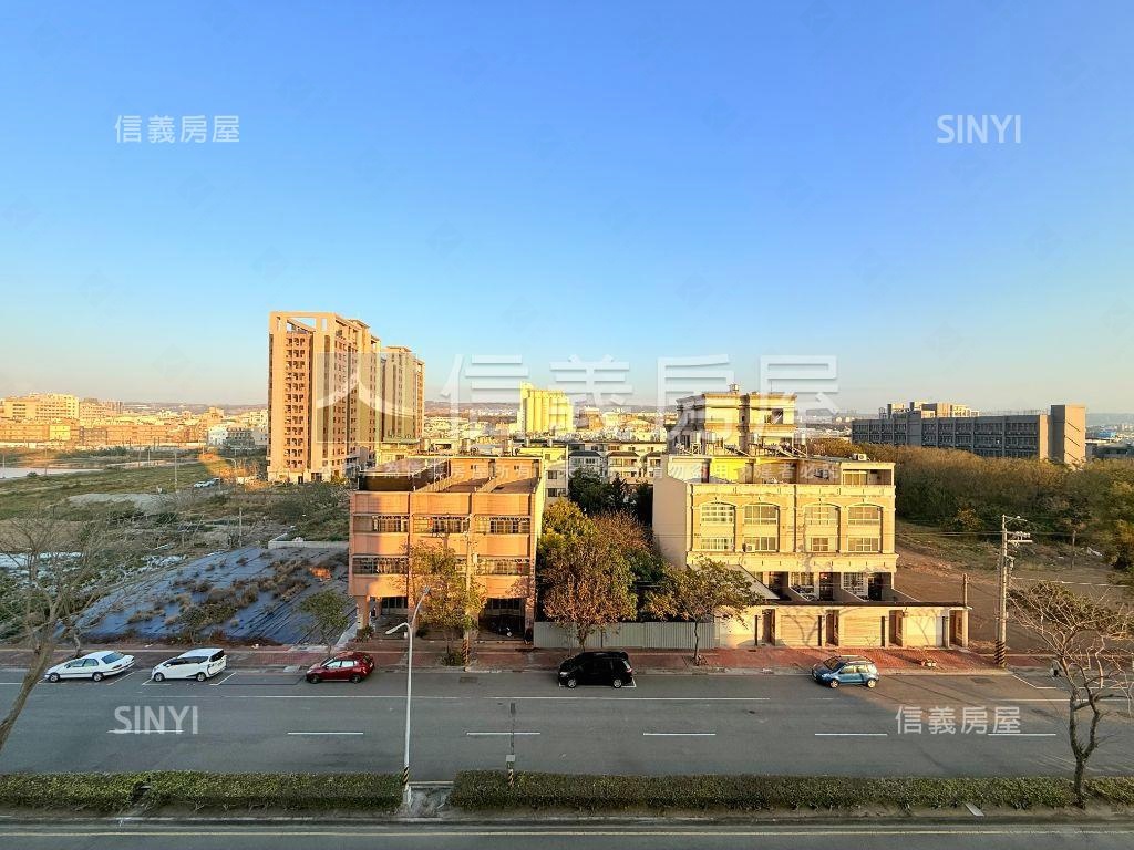 德光聚視野三房大車位房屋室內格局與周邊環境