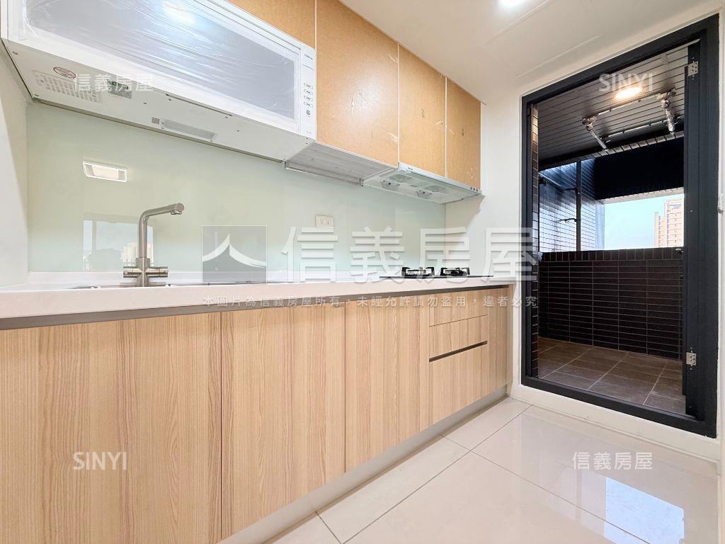 德光聚視野三房大車位房屋室內格局與周邊環境