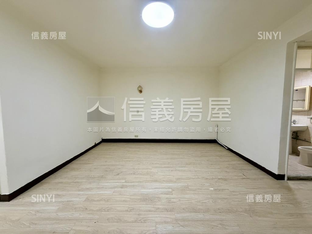 秀朗學區方正３樓房屋室內格局與周邊環境