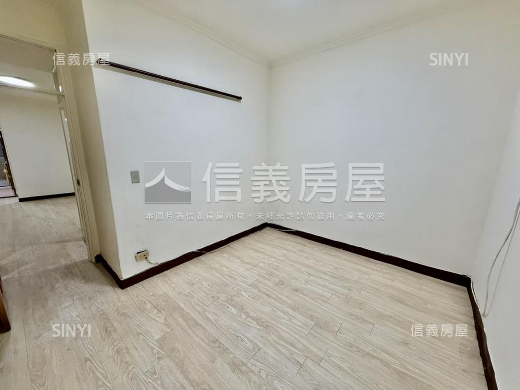 秀朗學區方正３樓房屋室內格局與周邊環境