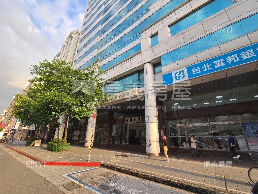 南京東路捷運大坪數辦公房屋室內格局與周邊環境