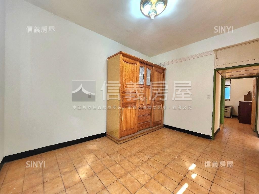 信義路公寓四樓房屋室內格局與周邊環境