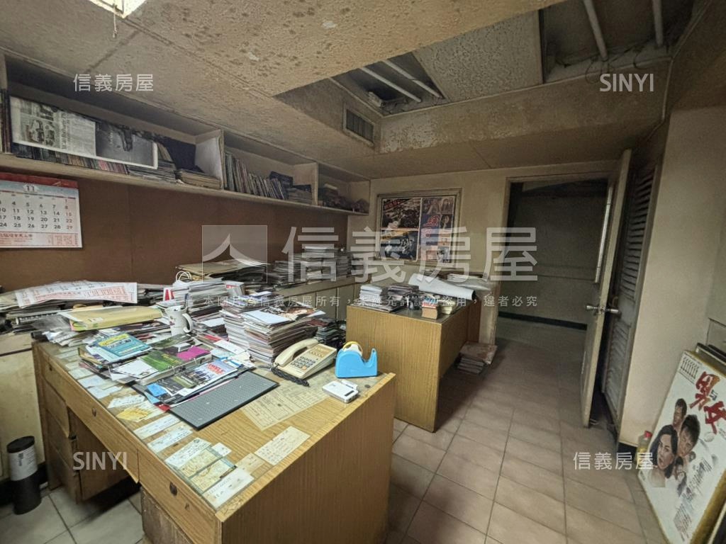 西門雙層百坪大辦公房屋室內格局與周邊環境