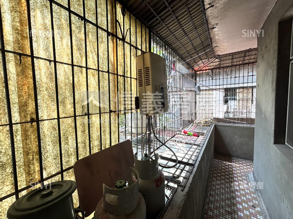 漢生東路二樓房屋室內格局與周邊環境