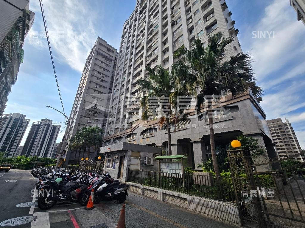 首選大旭地★仕房坡平車位房屋室內格局與周邊環境