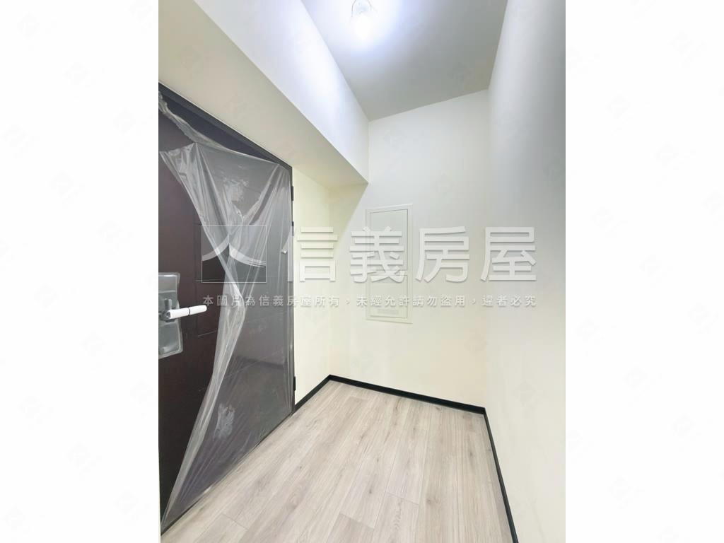 【精選】長耀四季三房車位房屋室內格局與周邊環境