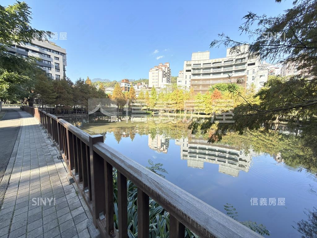 【精選】長耀四季三房車位房屋室內格局與周邊環境