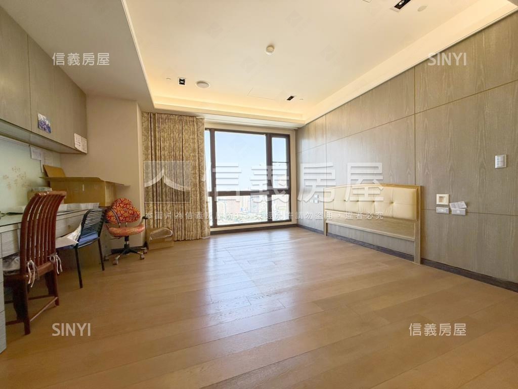 勤美首席三車位帝王戶房屋室內格局與周邊環境