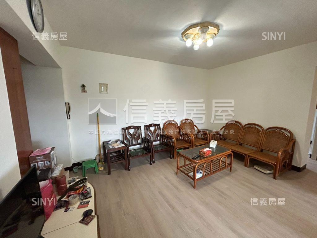 中正新城景觀３房房屋室內格局與周邊環境