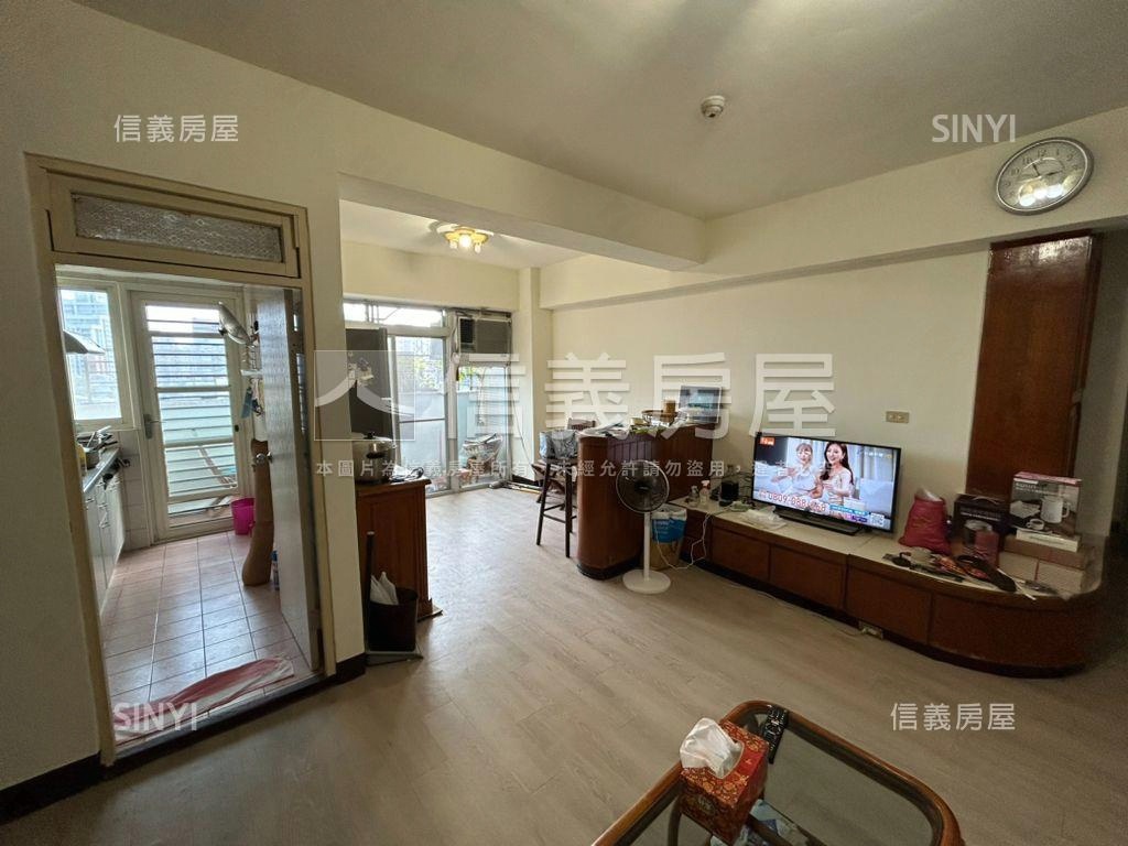 中正新城景觀３房房屋室內格局與周邊環境