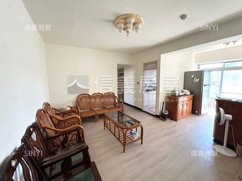 中正新城景觀３房房屋室內格局與周邊環境