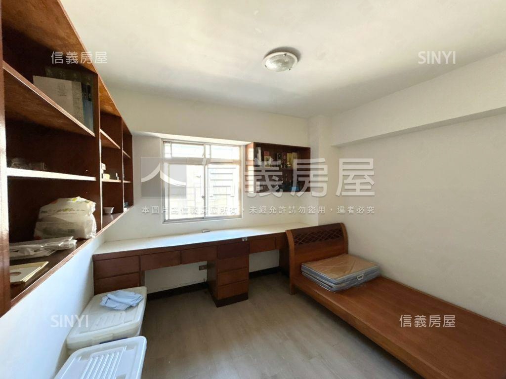 中正新城景觀３房房屋室內格局與周邊環境