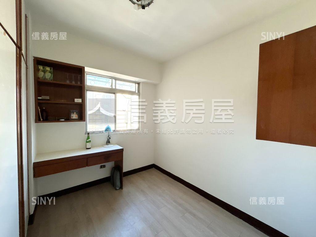 中正新城景觀３房房屋室內格局與周邊環境