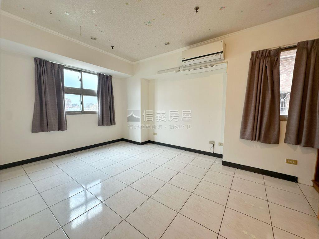 君國天廈遠眺美景經典美宅房屋室內格局與周邊環境