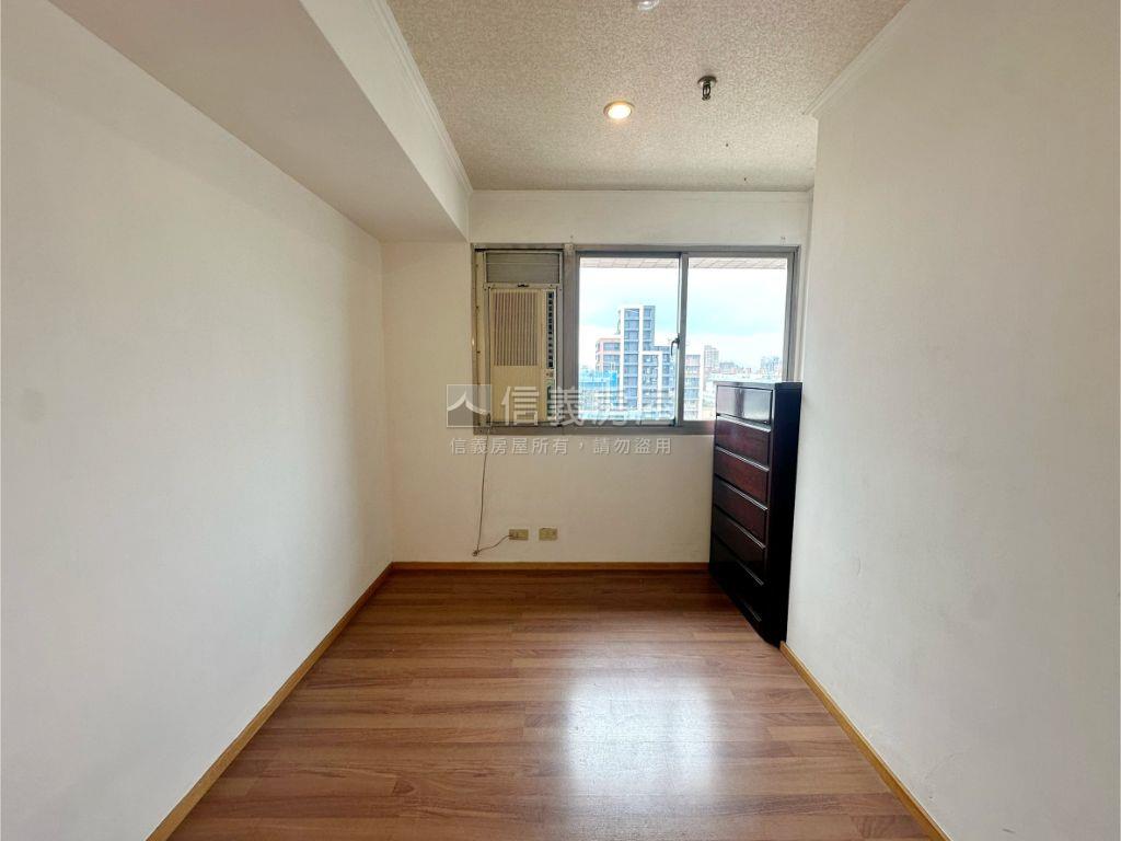君國天廈遠眺美景經典美宅房屋室內格局與周邊環境