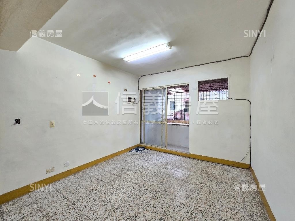 中正路方正二樓房屋室內格局與周邊環境