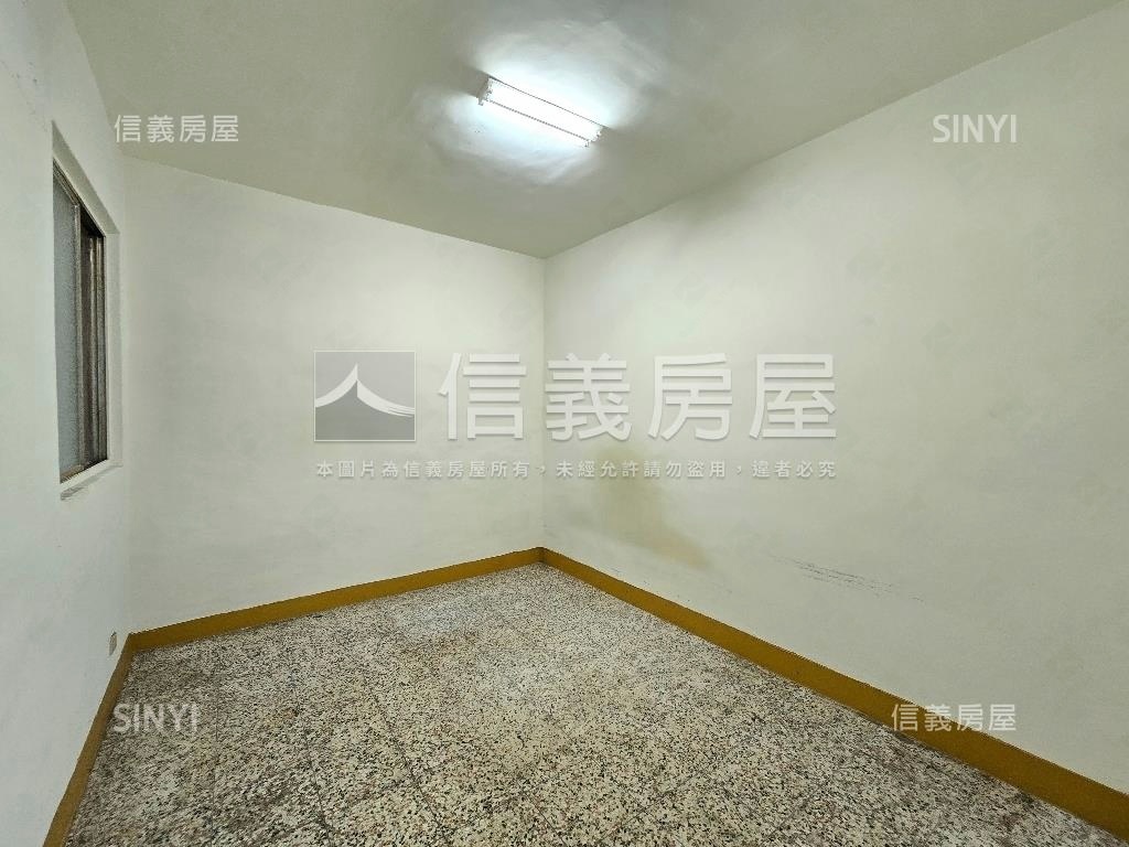 中正路方正二樓房屋室內格局與周邊環境