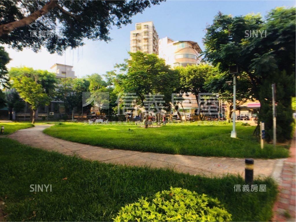 中正路方正二樓房屋室內格局與周邊環境