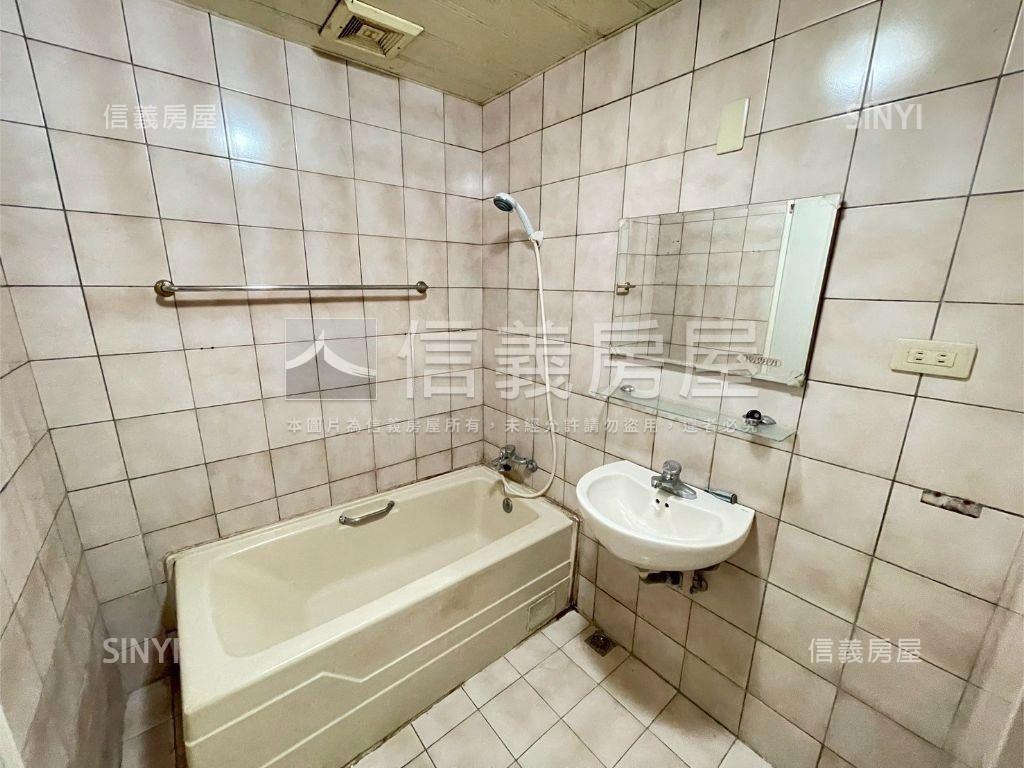 林口好宅三房附車位房屋室內格局與周邊環境