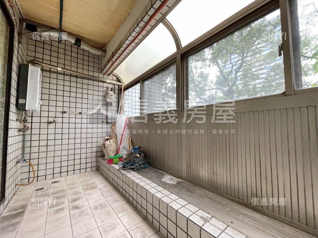 林口好宅三房附車位房屋室內格局與周邊環境