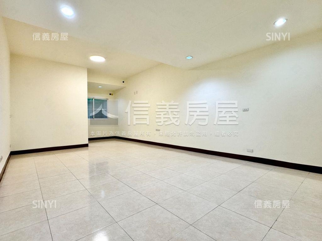 仁武大空間好規劃透天房屋室內格局與周邊環境