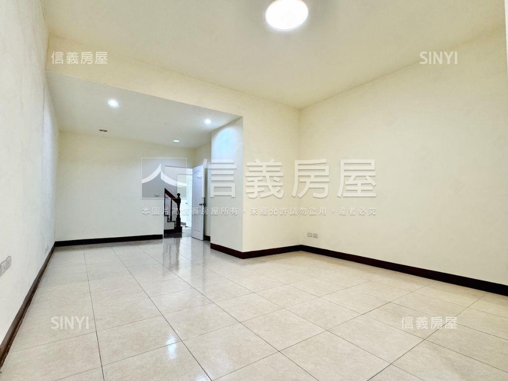 仁武大空間好規劃透天房屋室內格局與周邊環境
