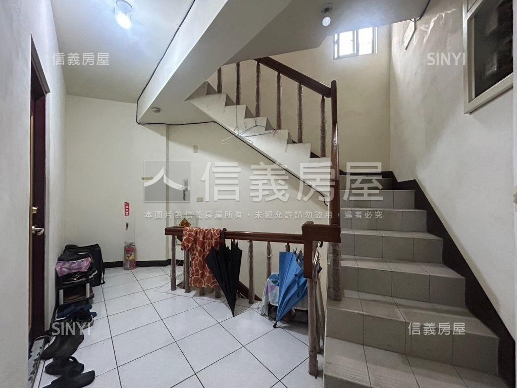 近內壢火車站收租透天房屋室內格局與周邊環境