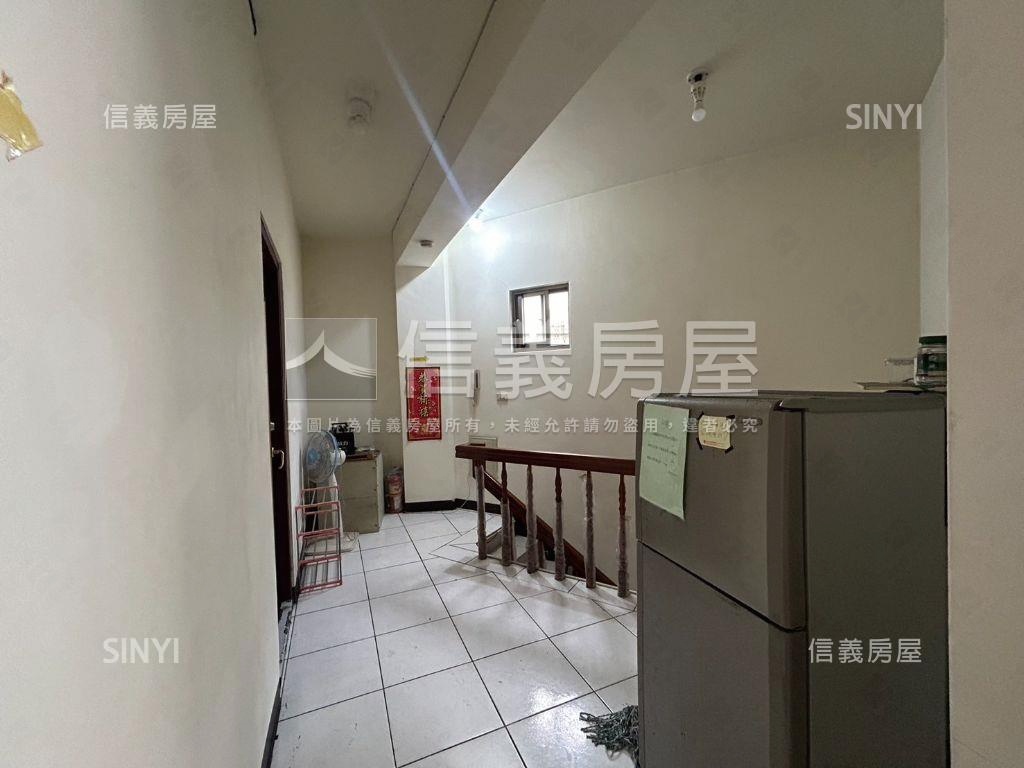 近內壢火車站收租透天房屋室內格局與周邊環境