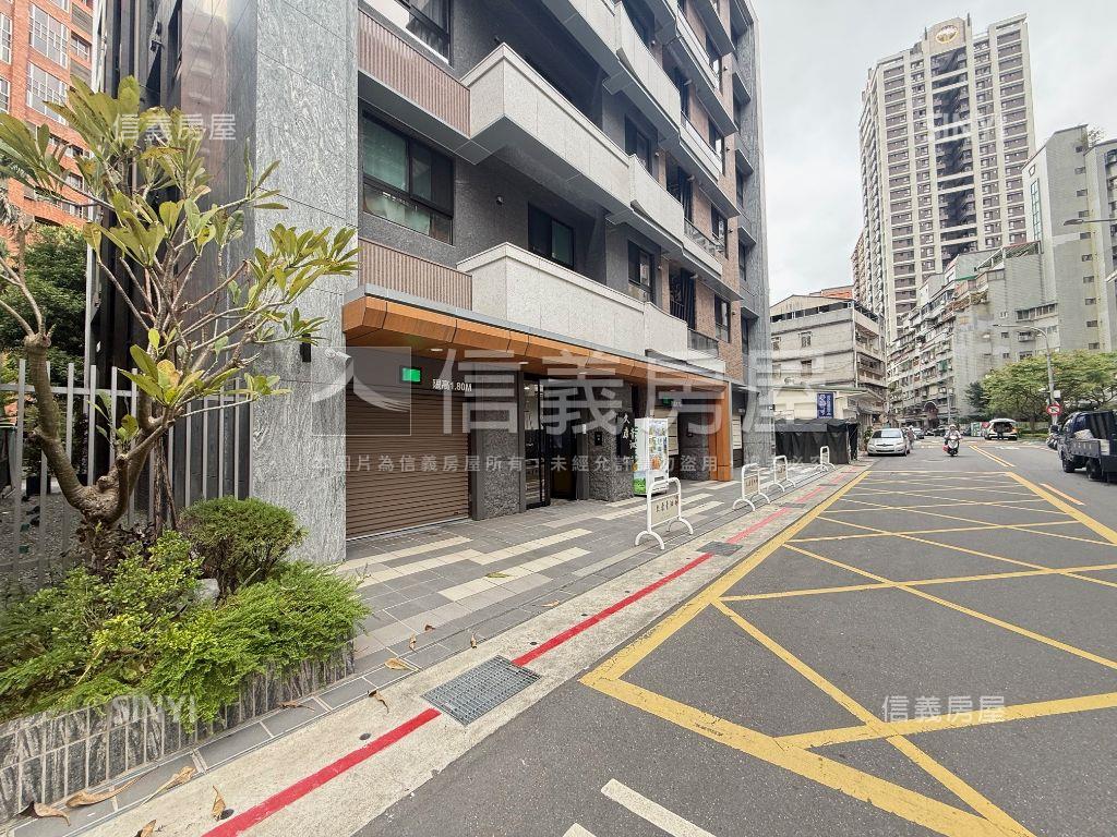 久康青沺美裝潢９樓房屋室內格局與周邊環境