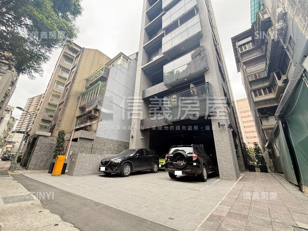 久康青沺美裝潢９樓房屋室內格局與周邊環境