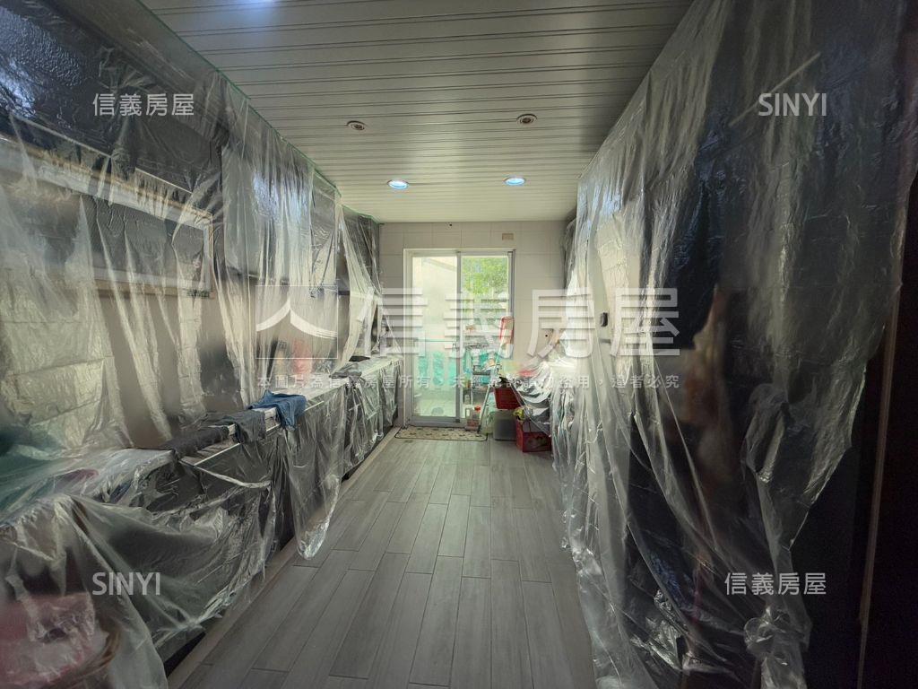 專任獨棟愛迪生美式別墅房屋室內格局與周邊環境