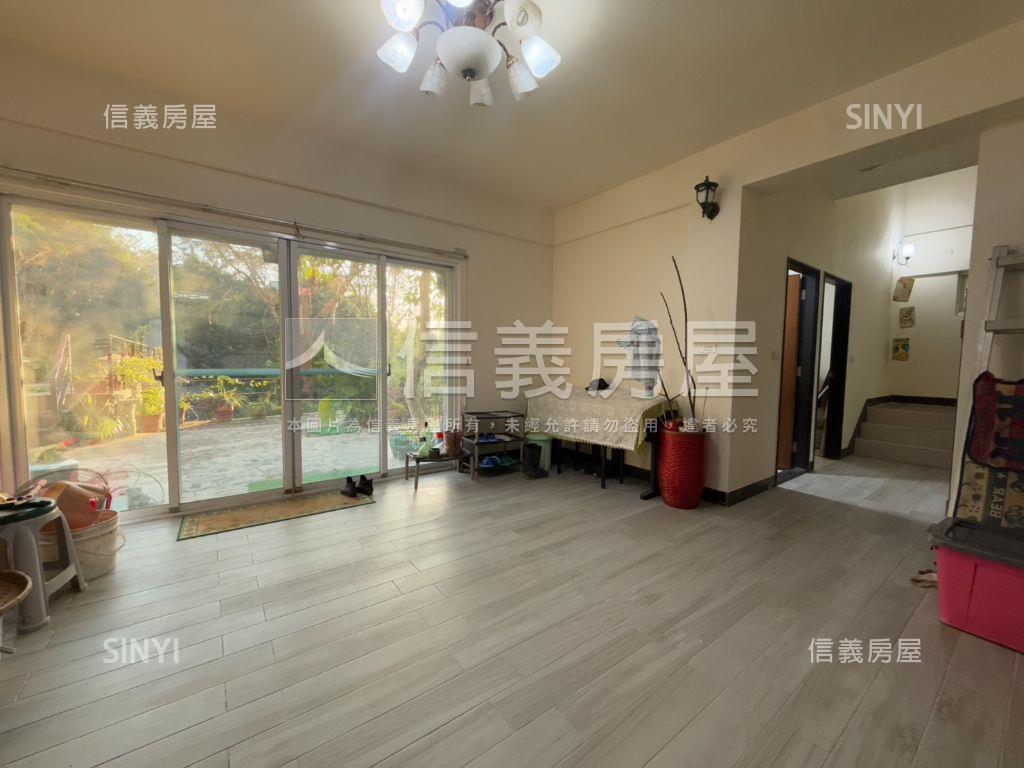 專任獨棟愛迪生美式別墅房屋室內格局與周邊環境