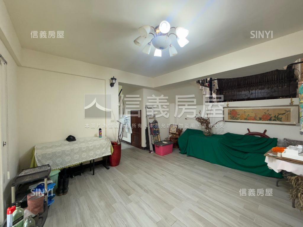 專任獨棟愛迪生美式別墅房屋室內格局與周邊環境