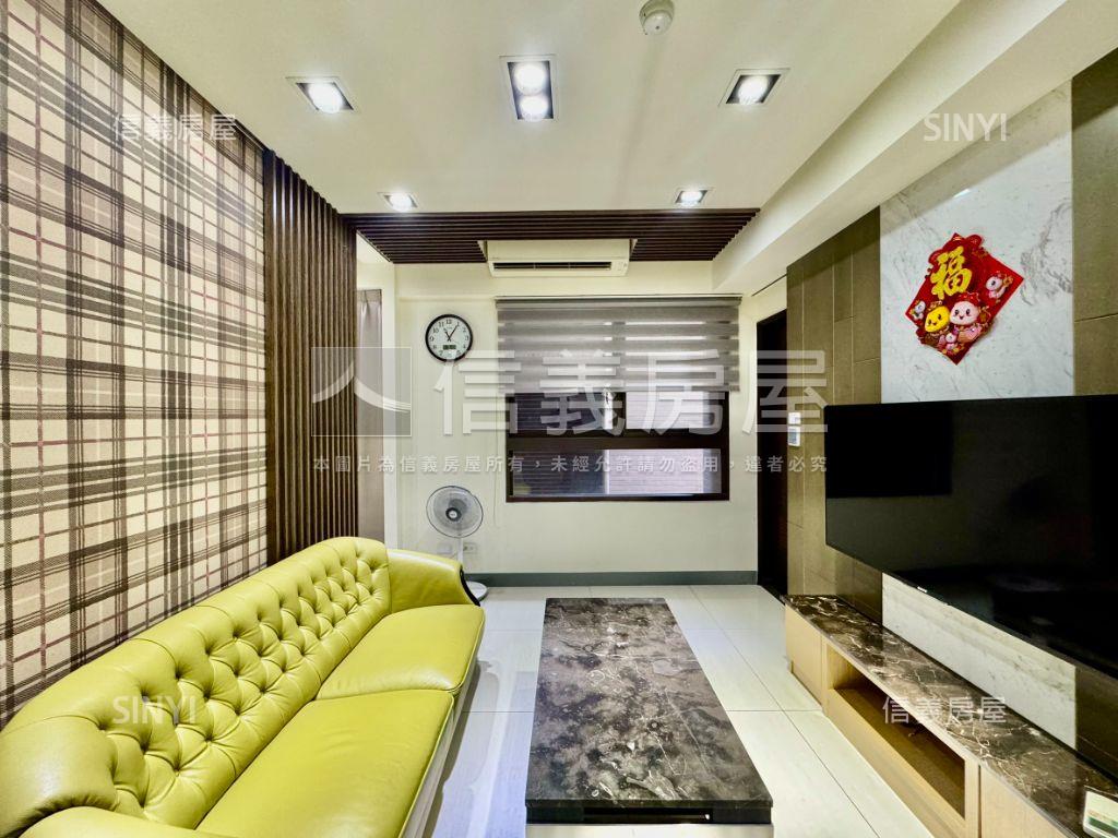 巨蛋瑞豐裝潢兩房平移車位房屋室內格局與周邊環境